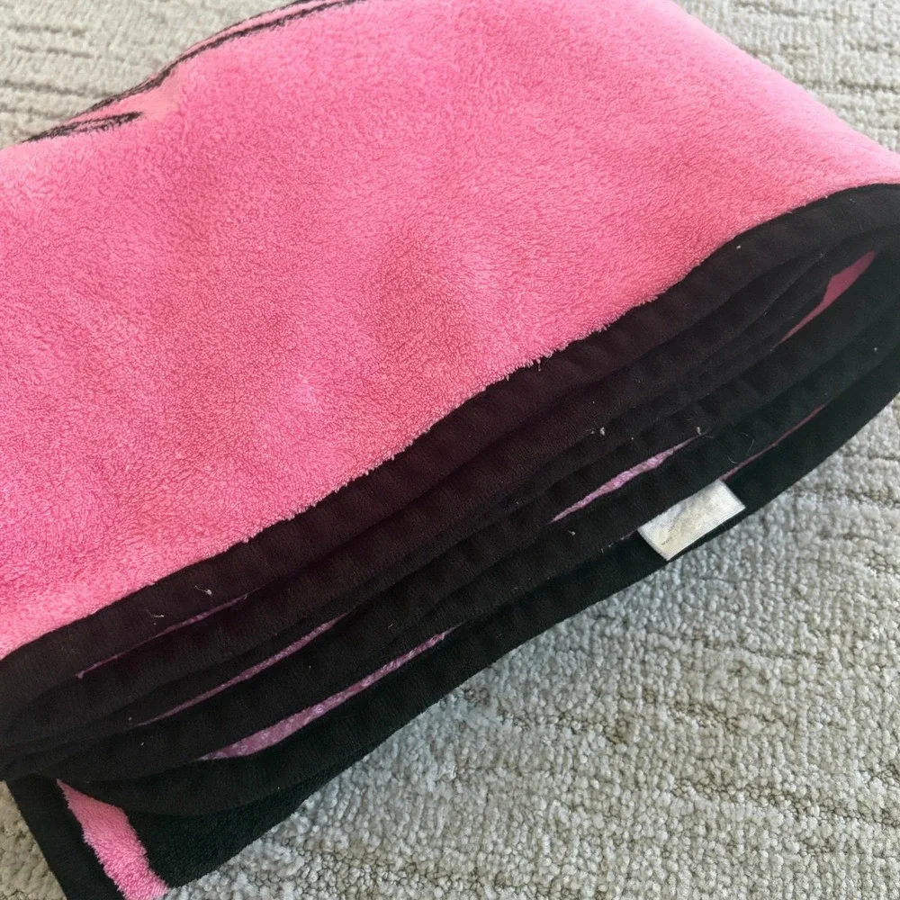Coraline Profile Black Cat Mouse Fleece Throw‎ Blanket Pink Black Hot Topic